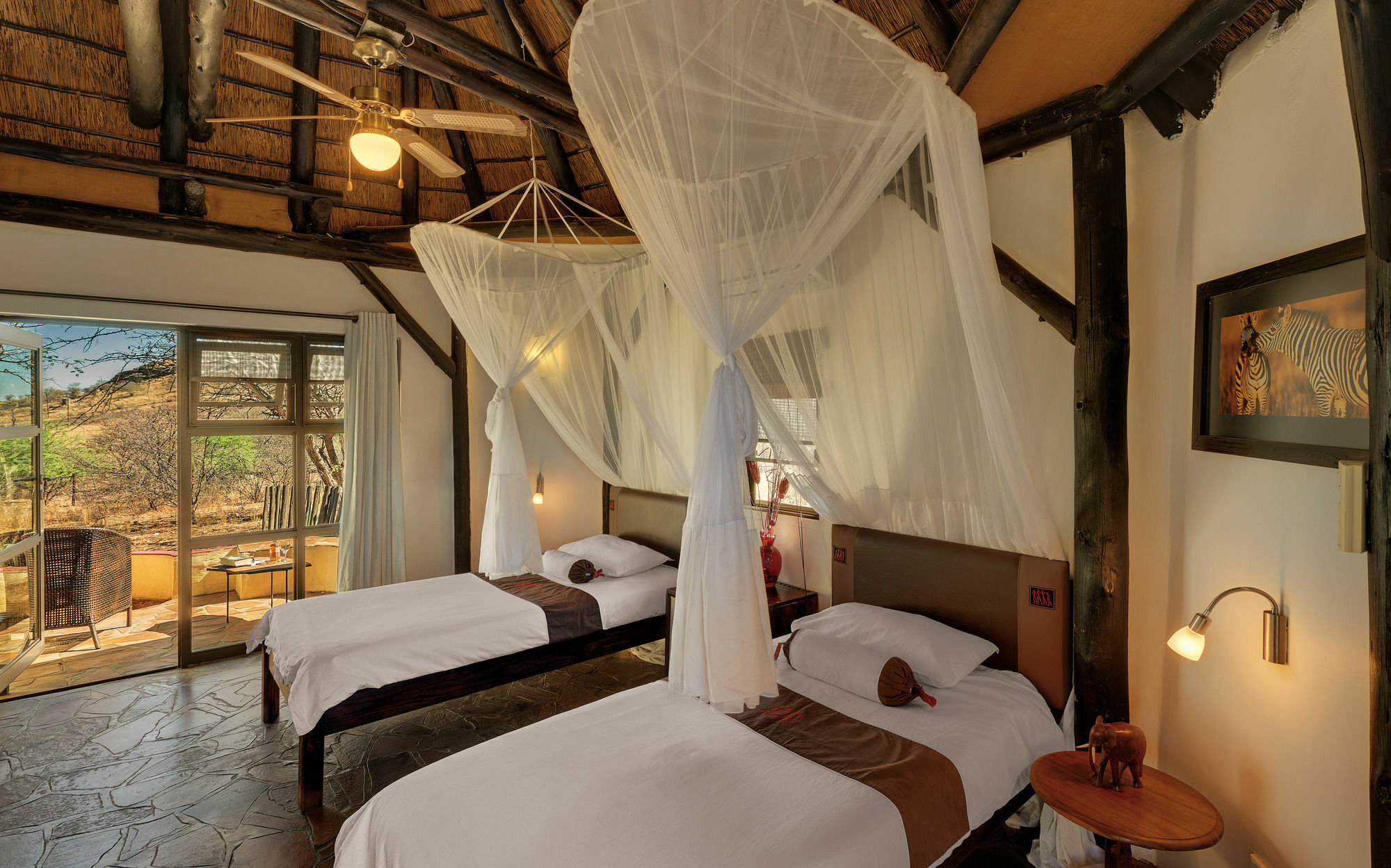 Immanuel Wilderness Lodge Windhoek Extérieur photo