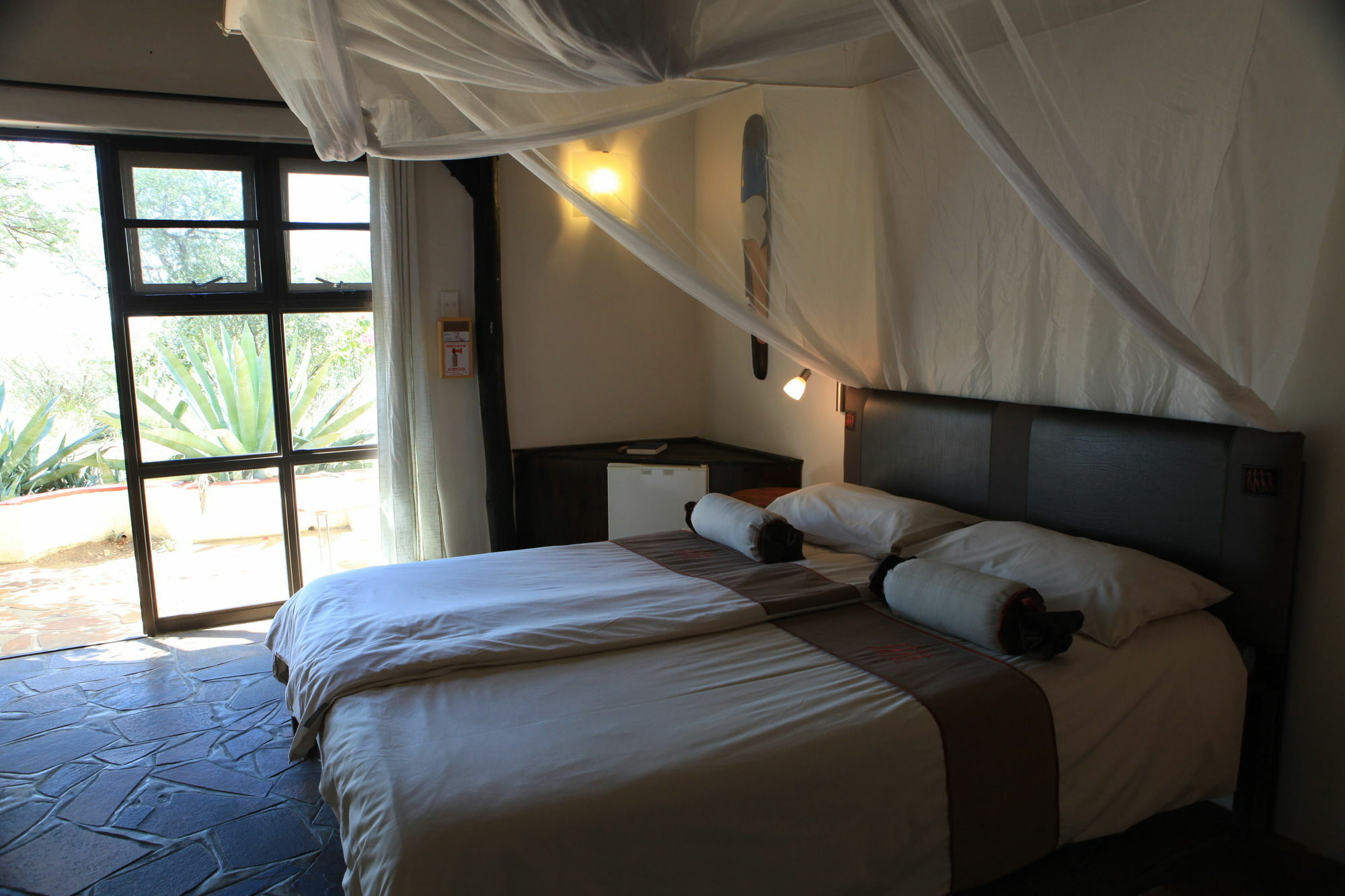 Immanuel Wilderness Lodge Windhoek Extérieur photo